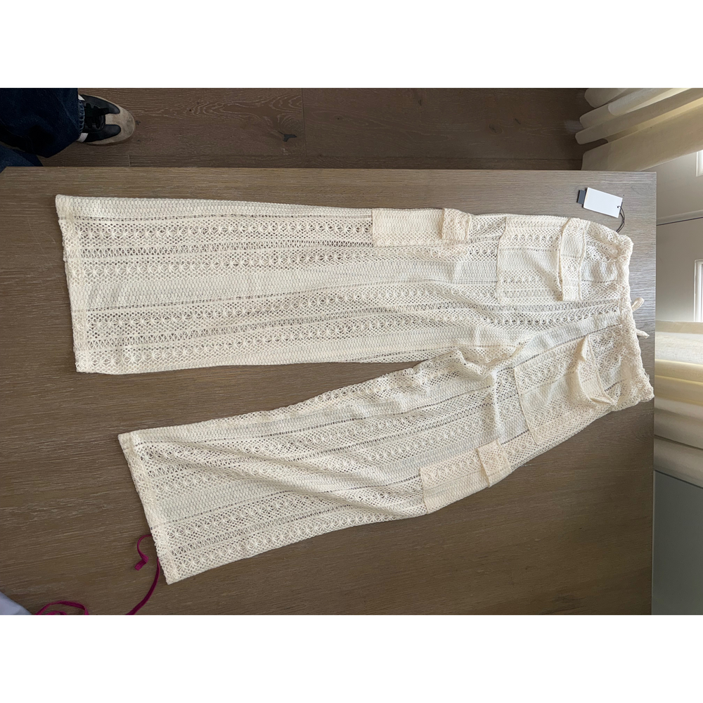 Steve Madden Women's Pearl Crochet Cargo Pants in White - Picture 3 of 4